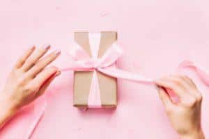 Profesjonalne kosmeceutyki – świetny pomysł na prezent świąteczny