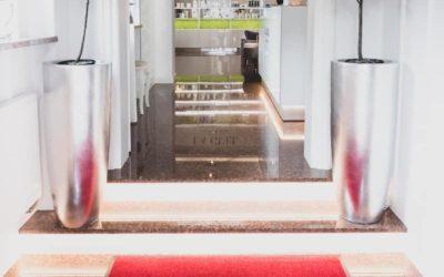 Zabiegi medycyny estetycznej – dlaczego warto wybierać renomowane kliniki?