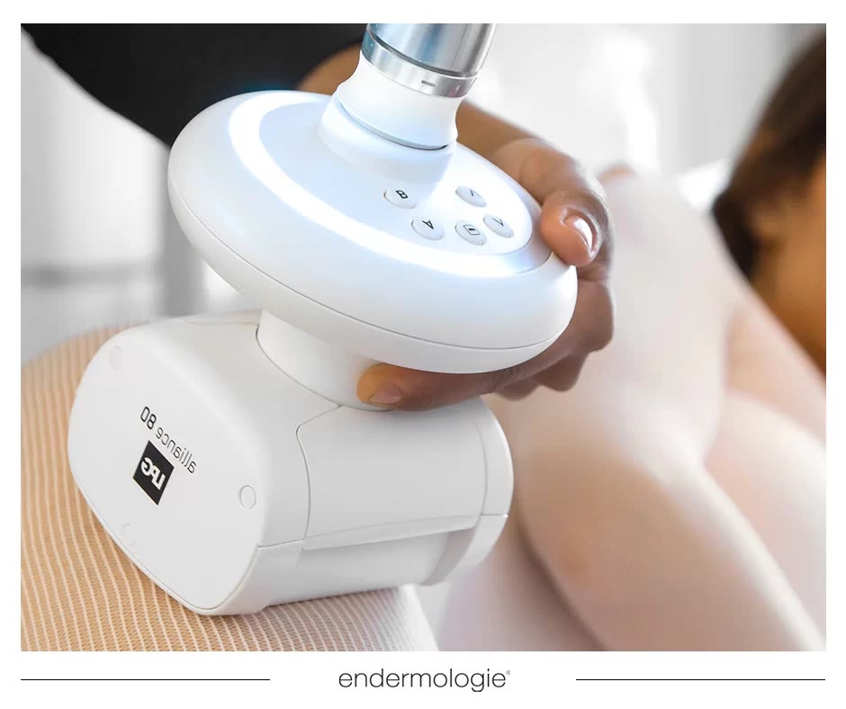 Oryginalna głowica LPG Alliance® podczas endermologii ciała w klinice LA GUÈL Warszawa