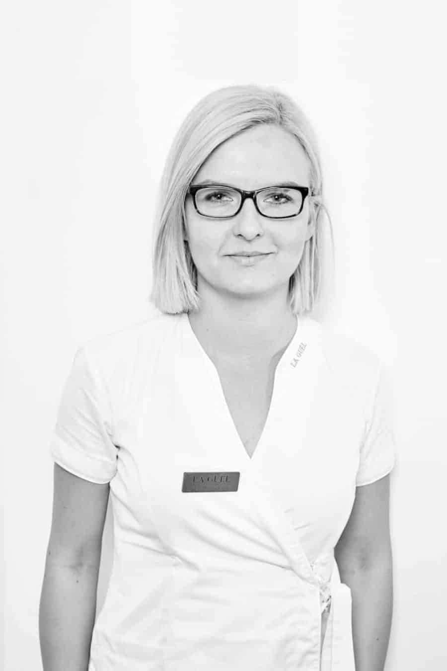 Justyna Pieniążkiewicz-Kucharska — CKO, mgr kosmetolog La Guèl