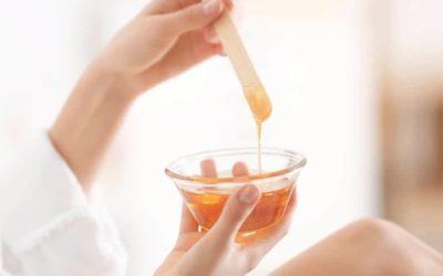 Co należy wiedzieć o depilacji twarzy woskiem?