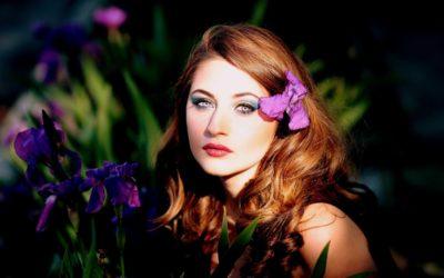 Sposoby na pielęgnację okolic oczu bez wychodzenia z domu!