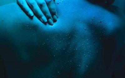 Nadpotliwość w pytaniach i odpowiedziach