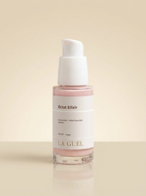 Serum Éclat Elixir La Guèl — butelka z pompką, egzosomy roślinne i niacynamid